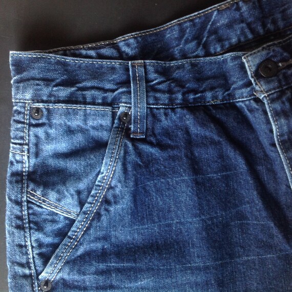 where can i buy levi jeans near me