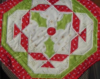 Christmas Table Topper | Christmas Decor | Christmas Mini Quilt | Housewarming Gift