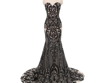 black trumpet wedding dress