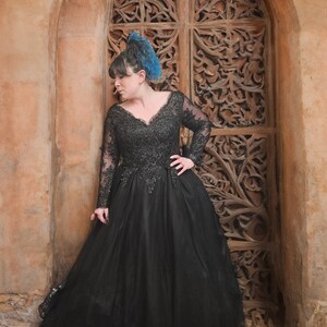 Gothic Black Ball Bridal Gown Wedding Dress Long Sleeve Lace