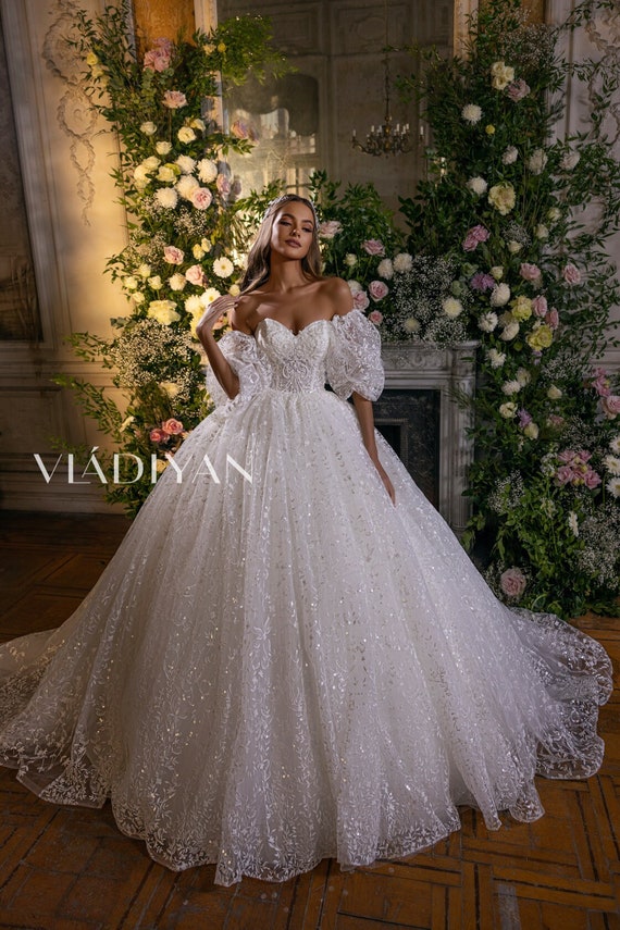 princess style wedding dress princess