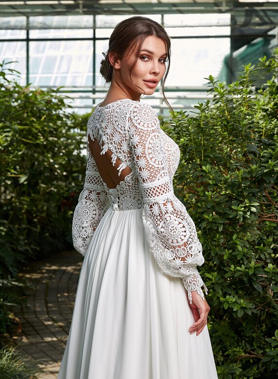 Bohemian Lace Long Lantern Bishop Sleeves A Line Wedding Dress Bridal Gown  Chiffon Train Open Corset Back -  Canada