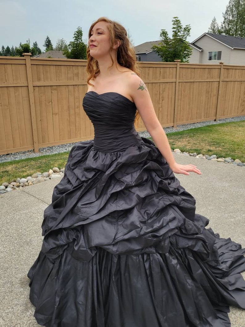 Gothic Victorian Black Wedding Dresses Sweetheart Corset Back | Etsy