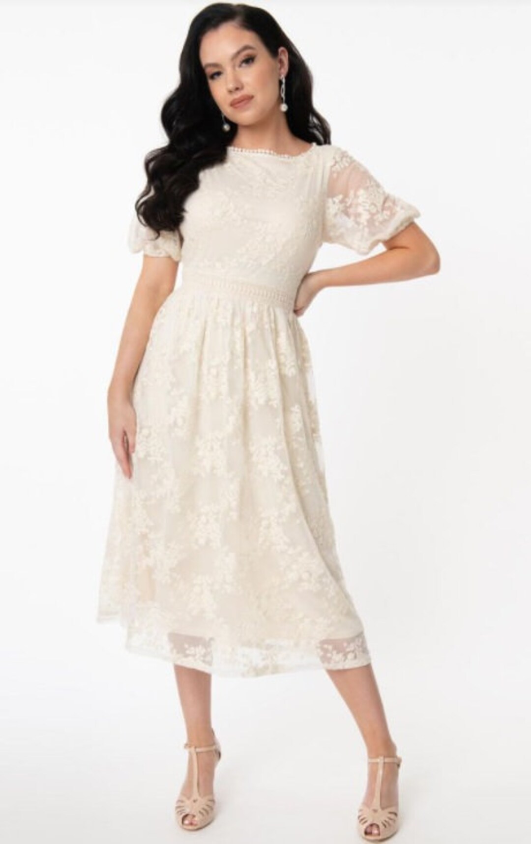 Simple Vintage Modest Lace Style Puffy Half Sleeve Wedding Dress Bridal ...