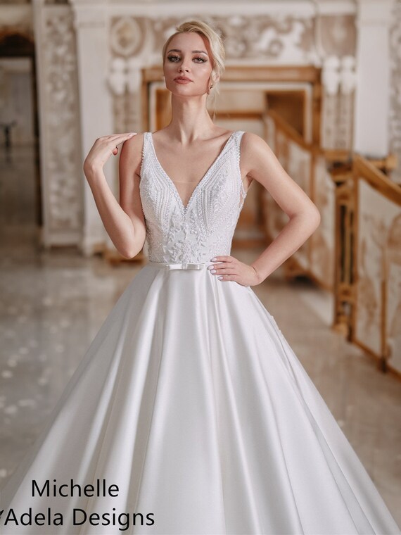 Satin Mermaid Satin Bridal Dress With Detachable Train, Strapless Design,  And Bow Back Perfect For 2022 Weddings From Donnaweddingdress12, $137.19 |  DHgate.Com