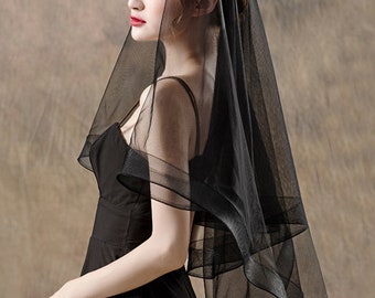 Unconventional Gothic Black Bridal Veils Soft Tulle Fingertip Wedding Veil Luxury 5 feet Horsehair Edge