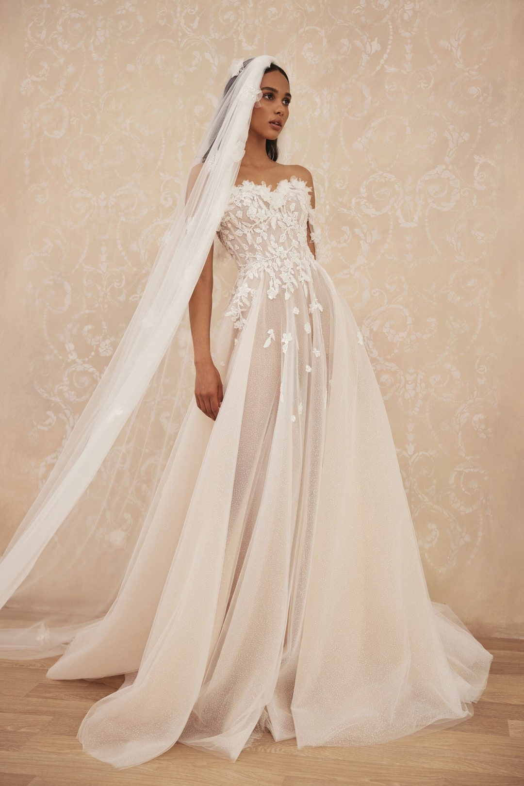 Modern A Line Wedding Dresses Customized Sweetheart Off Shoulder Bridal Gowns
