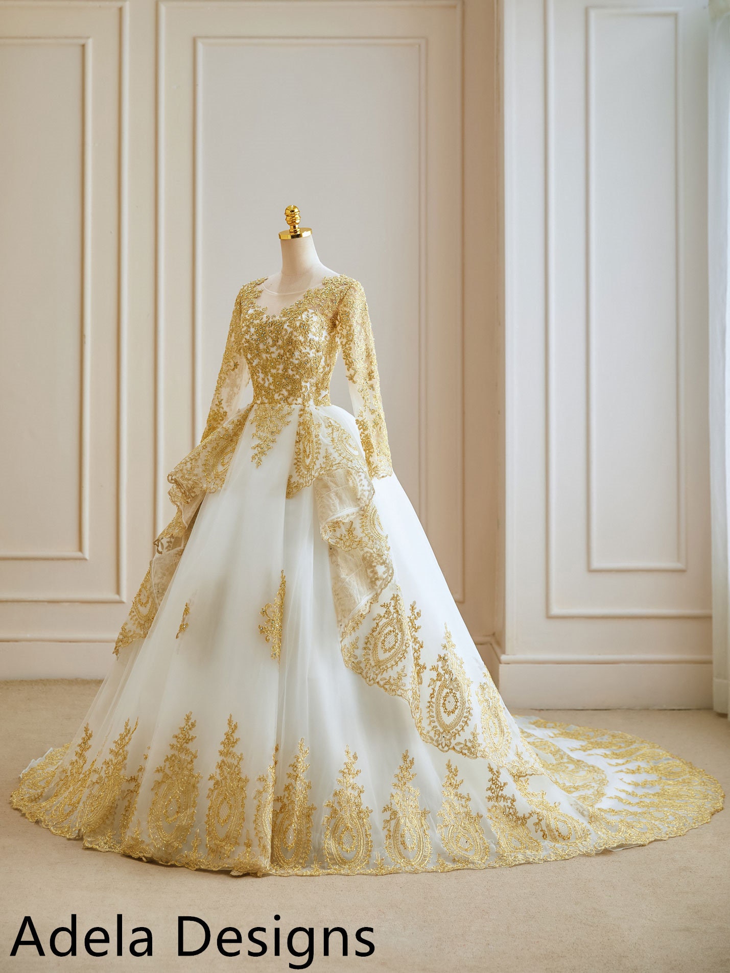 Insanely beautiful Gold Wedding Dresses ~ KISS THE BRIDE MAGAZINE
