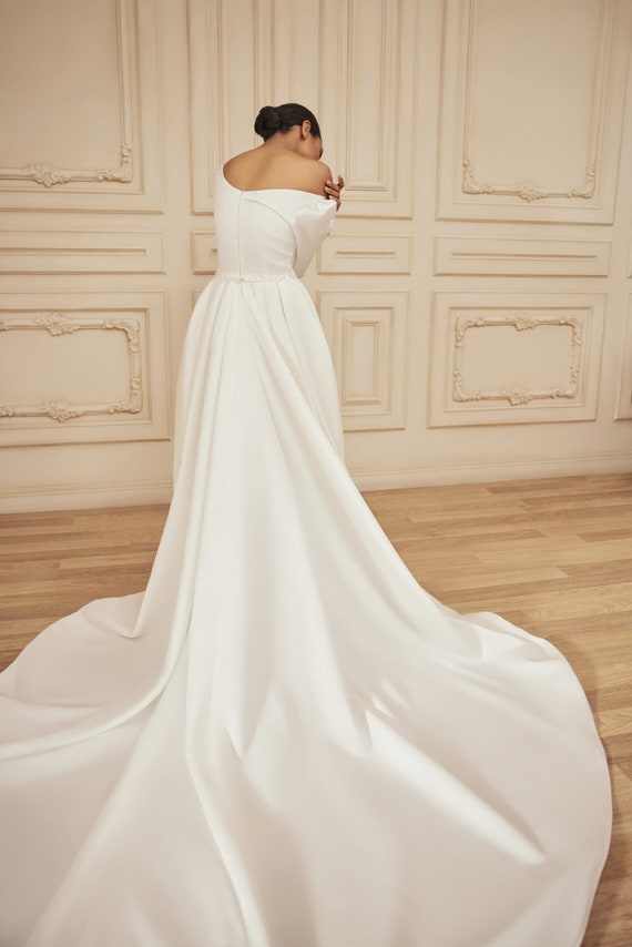 Ynes Bridal Gown - Off Shoulder Corset Split Gown in Ivory | Showpo USA