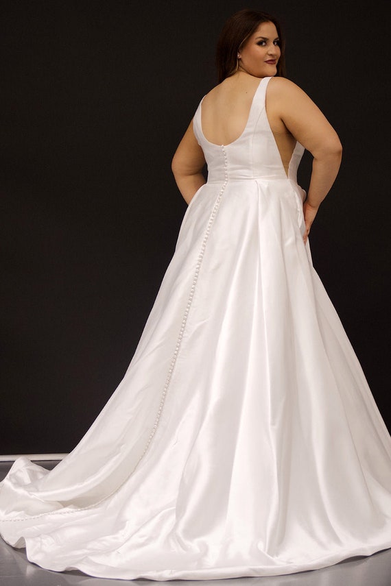 Aline Plus Size Wedding Dress Bridal Gown Square Neckline Side