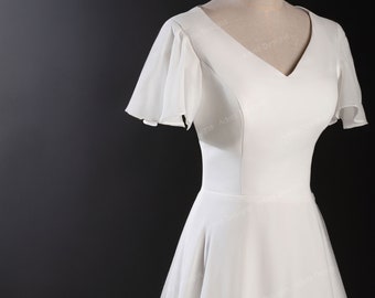 Robe de mariée en mousseline de soie modeste à manches courtes et robe de bal, silhouette bohème, décolleté en V, dos couvert LDS