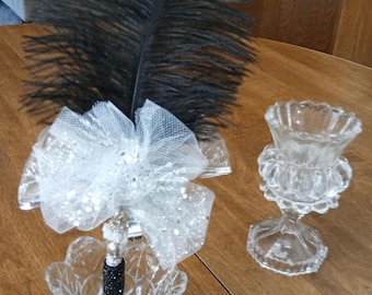 Stylo pour livre d'or de mariage : Stylo plume noir à perles et nœud blanc – Pièce maîtresse