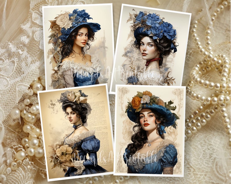 Op de afbeelding: Vier digitale kunstprints met vrouwen in blauwe jurken en uitgebreide bloemenhoofdtooien. De vrouwen hebben donker haar en kijken rechtstreeks naar de kijker. De achtergrond is zacht cr&egrave;mekleurig.