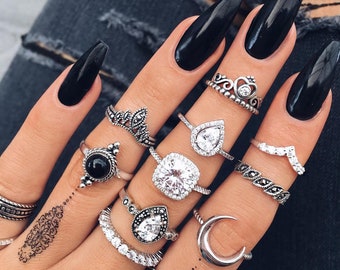 black ring set