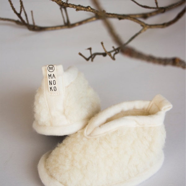 Baby merino wool slipper/ Woolen baby slippers with leather sole/  Slippers