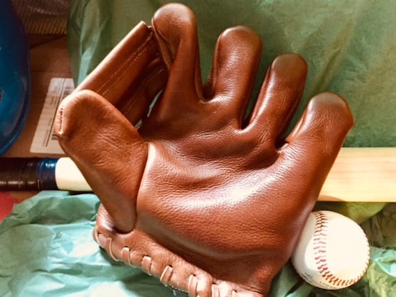 1920 baseball glove