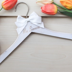 Rustic Wood Name Wedding Hanger Engraved with Bow, Bridal Shower Gift to Bride, Mrs Hanger Bride Name Hanger, Groom Dress Hanger