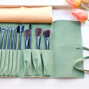 Personalized Makeup Brush Bag Roll up, Green Leather Cosmetic Make up Case 12 Slots Holder, 12 PCS Cosmetic Brushes Set, Custom Name Pouch image 9