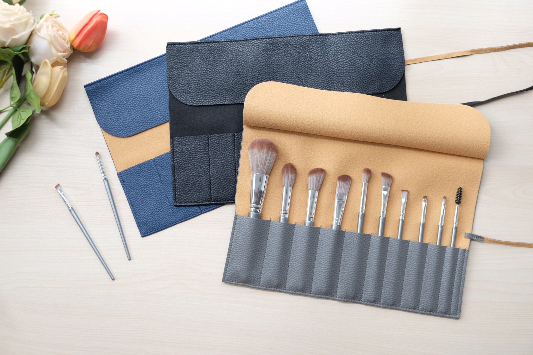 Personalized Makeup Brush Roll: 10 Slot PU Leather Organizer