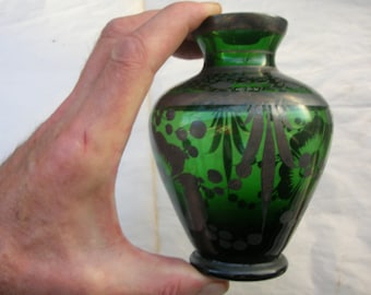 Small Vintage Green Glass Bud Vase with Hand-Painted Matt Silvery Floral Design (12.5 cm tall)