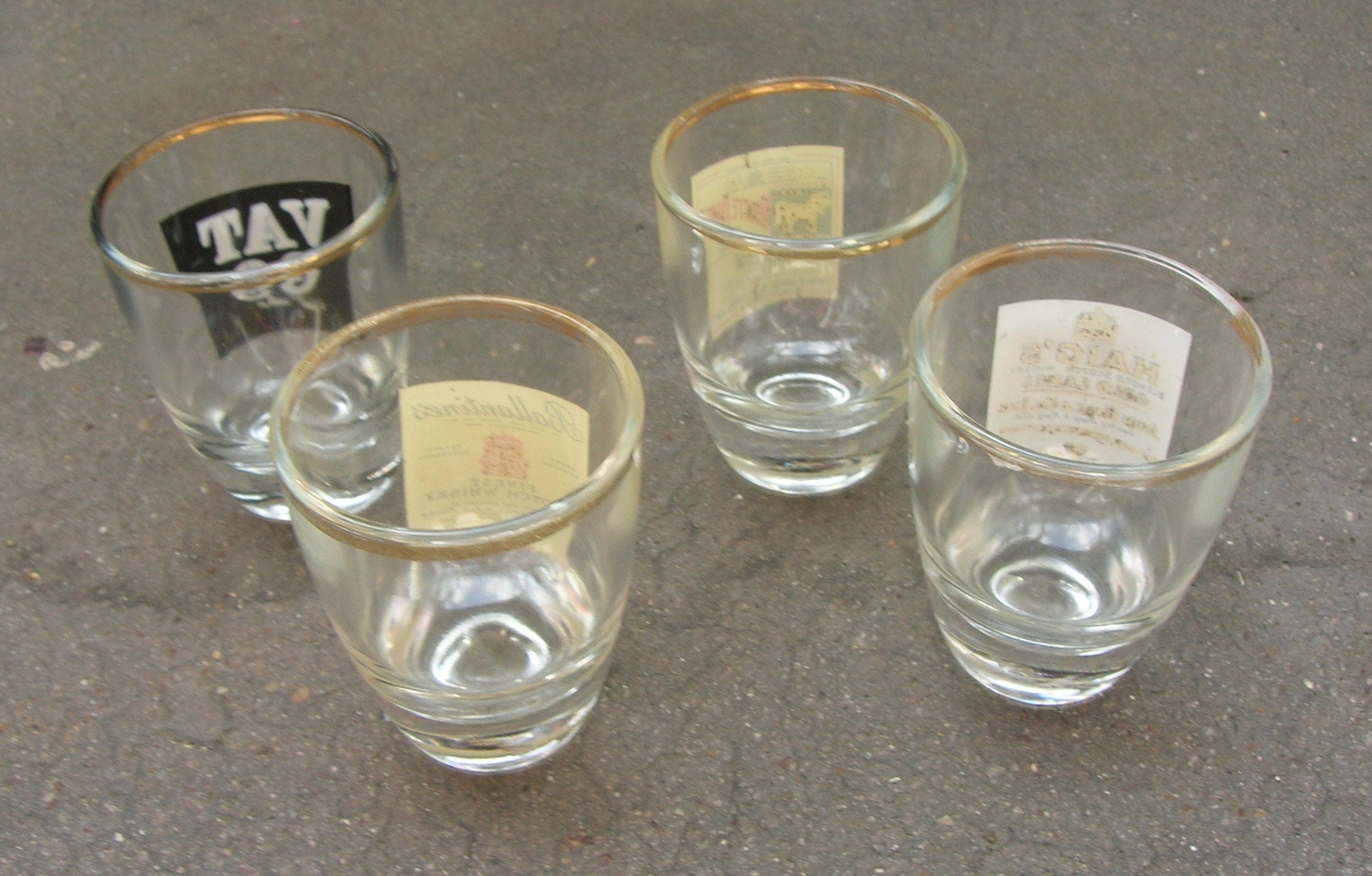 Set of 4 Vintage Shot Glasses, Whisky Glasses (5.5 Cm Tall