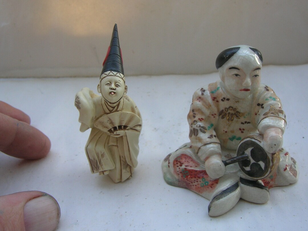 Two Miniature Japanese Figurines Drummer, Old Vintage Porcelain 6 Cm Tall and Sambaso Dancer