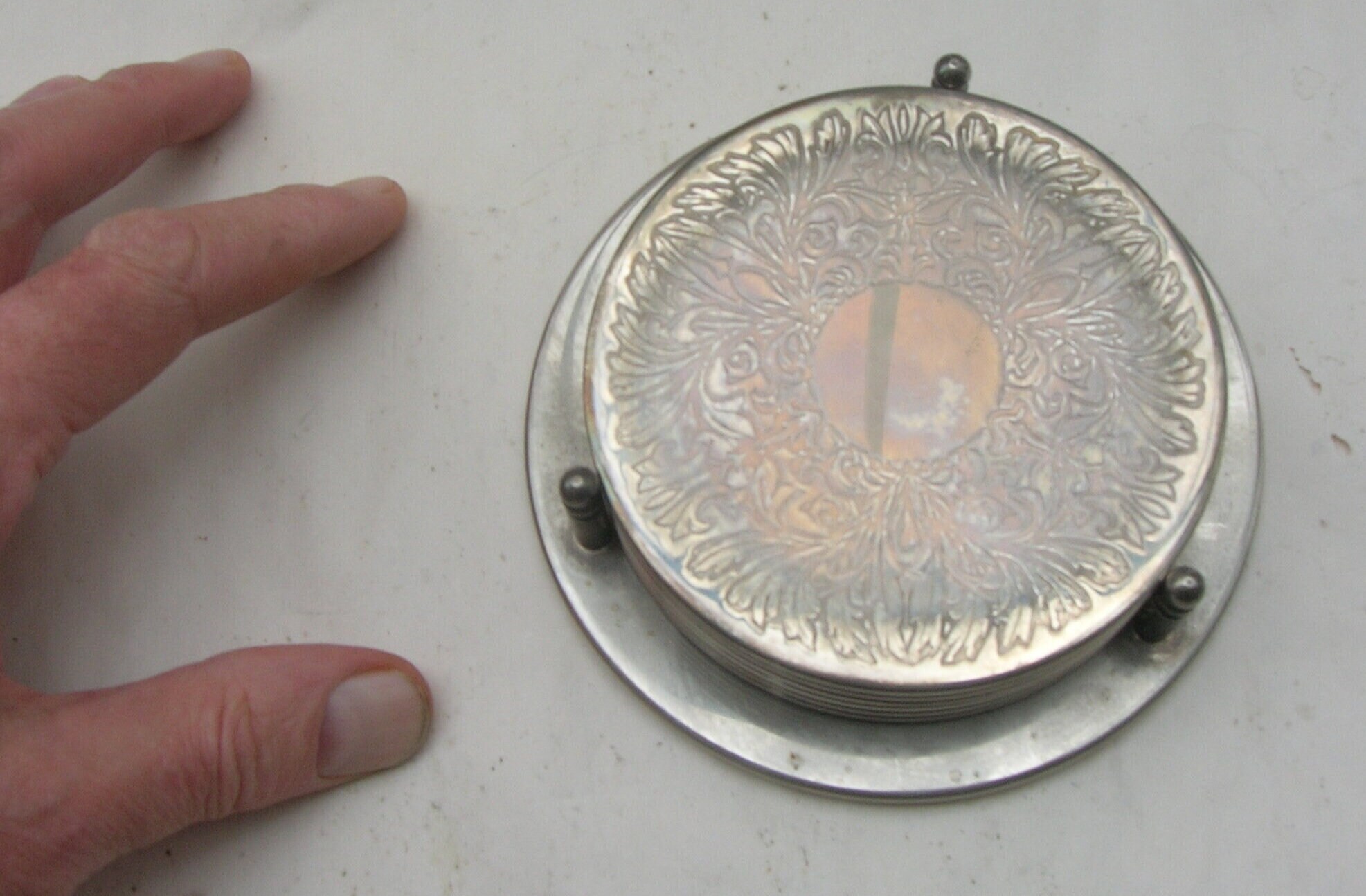 Set of Six Vintage Coasters with Holder, Floral Design, Silvery Metal with Plastic Bases (coasters 9.3 cm diameter)