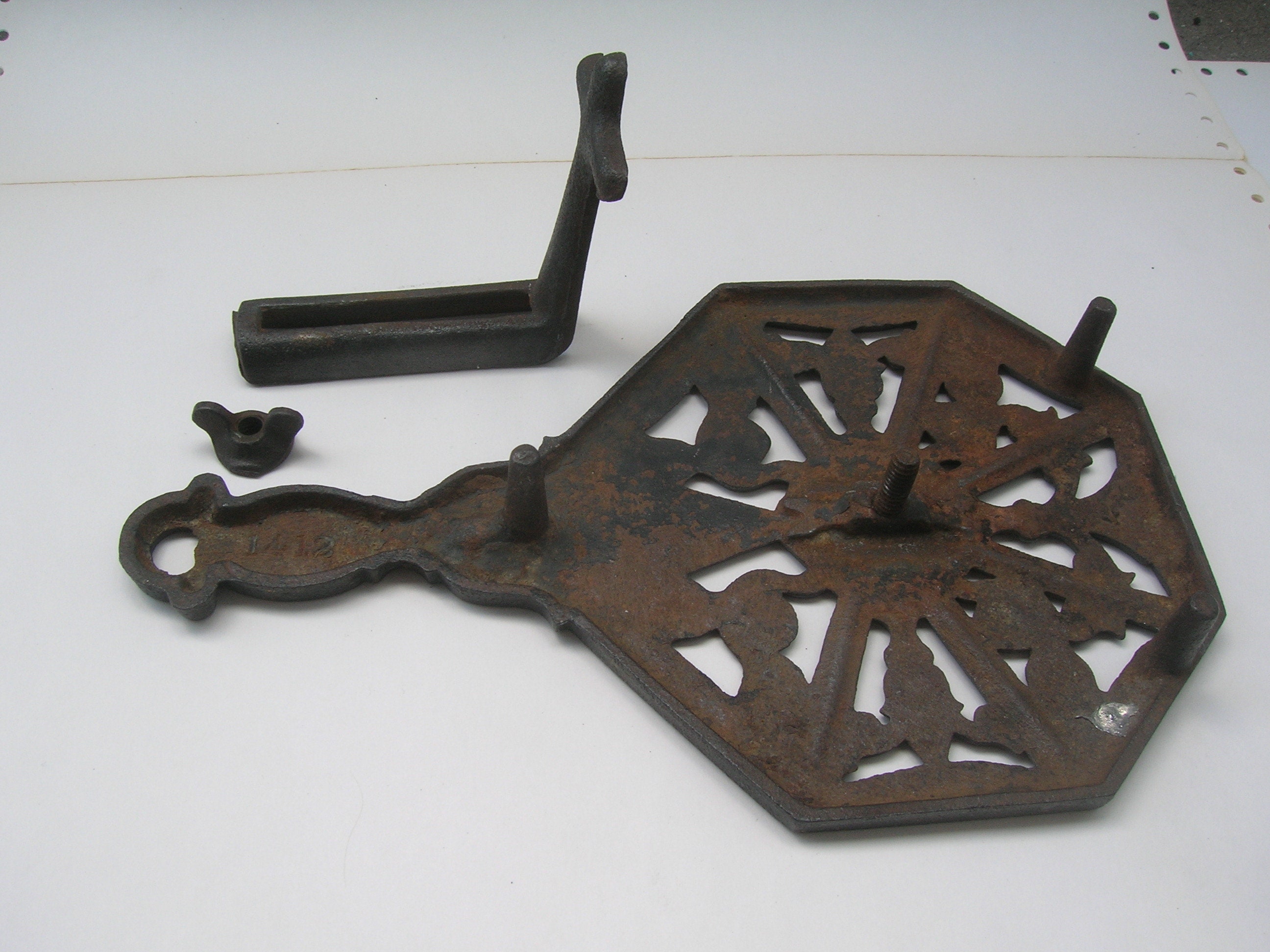 Cast Iron Trivet Hot Pan Stand With Adjustable Display Stand Etsy UK