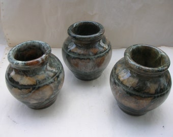 Set of Three Vintage Spanish Alabaster Pots, Stone Vases (3.5&quot; or 9 cm tall)