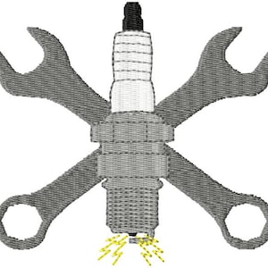 Może przedstawiać: Szara świeca zapłonowa z dwoma kluczami skrzyżowanymi za nią. Świeca zapłonowa iskrzy żółtymi błyskawicami.