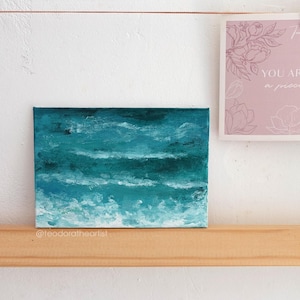 Dipinto originale astratto di paesaggio marino su tela da cartolina / Mini dipinto acrilico di onde dell'oceano / Arte murale sulla spiaggia / Cartolina dipinta a mano