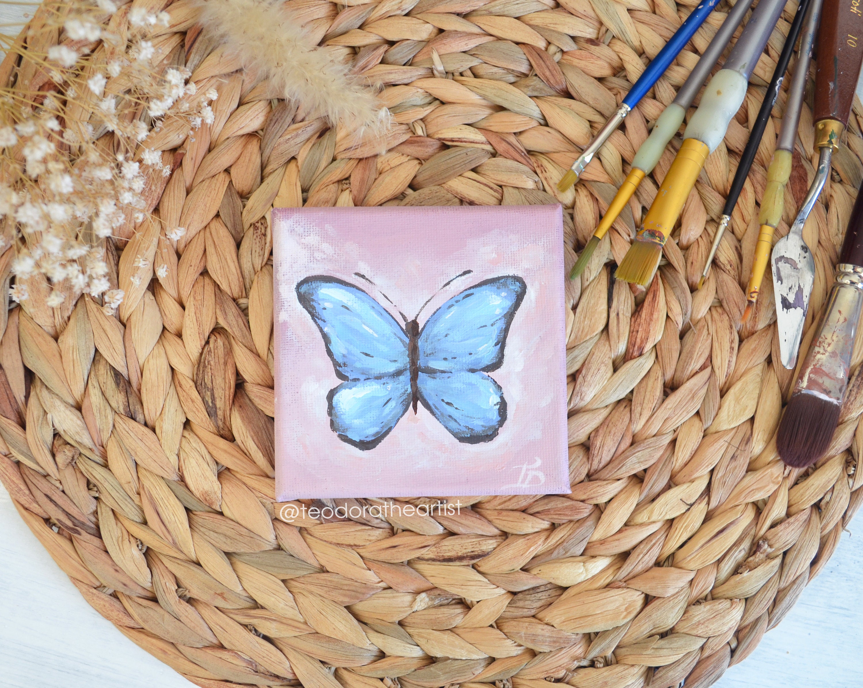 ミニキャンバス絵画「青い蝶」｜ミニキャンバスに描いたピンクの