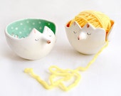 Fox Yarn Bowl, Knitting Bowl. Decorated in Green with White Polka Dots. Ready to Ship