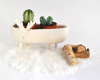 Ceramic Reindeer Planter With Gold Details, Flowerpot, Ceramic Pot for Cactus, Succulents or Air Plants. Ready to Ship