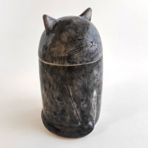 Personalized Cat Urn with Semi-spherical cover, with Name or without Name. Special Memory. Multipurpose Box. Made To Order image 4