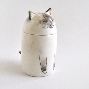 Personalized Cat Urn with Semi-spherical cover, with Name or without Name. Special Memory. Multipurpose Box. Made To Order image 9