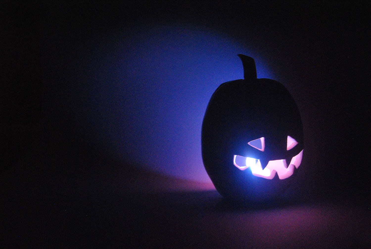 Kürbiskerzen 3 Stück/Paket Schwimmkerze "Kürbis" Halloweenkerzen Kürbiskerzen 3 Stück/Paket Schwimmkerze "Kürbis" Halloweenkerzen