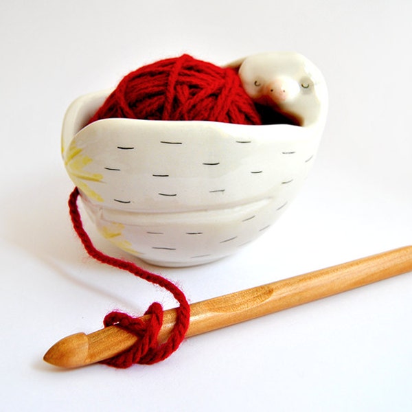 White Ceramic Baby Sloth Yarn Bowl, Knitting Bowl, Wool Bowl. Decorated with Pigments in Pink, Yellow and Black Colors. Made To Order