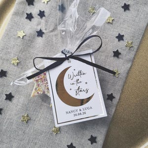 Geschrieben in den Sternen - Schokolade, Sterne Gastgeschenke mit Foiled Tag, Gold, Rosegold, Silber, himmlisches Thema, Astrologie, Mond, Gäste