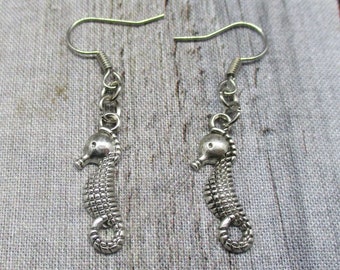 Seahorse Earrings Ocean Earrings Seahorse  Jewelry Earrings Nautical Earrings Seahorse Earrings