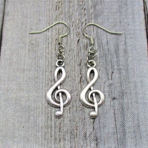 Treble Clef Earrings Music Note Earrings Treble Clef  Jewelry   Music Lovers Earrings Music Earrings Music Note Jewelry