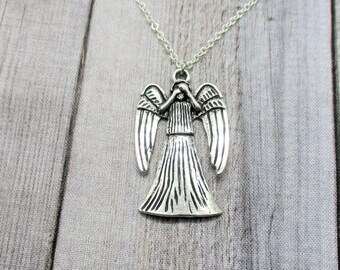 Weeping Angel Necklace, Angel Necklace Angel Gift, Weeping Angel Jewelry, Whovian Necklace