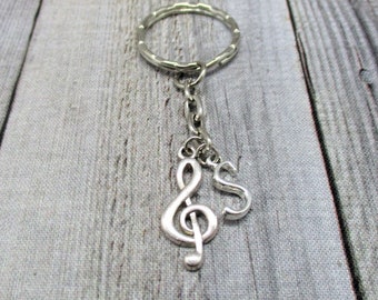 Treble Clef Keychain Music Keychain Initial Music Lovers Gift Personalized Musician Gift Letter Music Note Keychain Customized Gifts For Her
