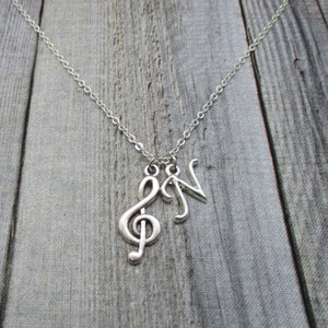Treble Clef Necklace, Treble Clef Jewelry, Regalos personalizados Carta Inicial Music Note Collar, Music Jewelry