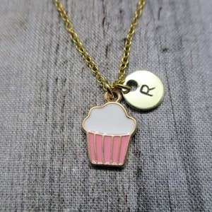 Collar de cupcakes de oro Personalizados Letra estampada a mano Inicial Joyería de cupcakes rosas Kawaii Regalos para ella