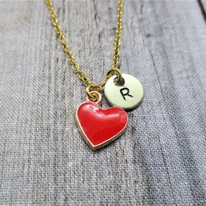 Collar de corazón de oro Carta personalizada Inicial Red Heart Jewelry Kawaii Girlfriend Gifts For Her