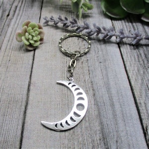 Crescent Moon Keychain With Initial, Half Moon Key Chain Crescent Moon Gift  Filigree Moon Keyring With Initial Personalized Monogram Letter 