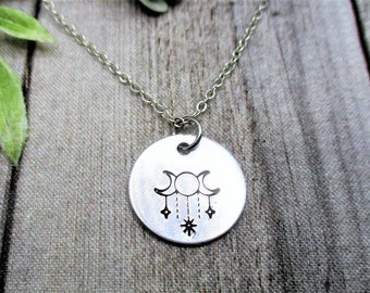 Triple Moons Necklace, Three Moons Necklace  Witches Gift, Spiritual Jewelry, Moon Jewelry, Triple Goddess Necklace