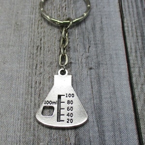 Chemistry Keychain, Science Keychain, Beaker Keychain, Flask Keyring, Science Gifts Chemistry Gift