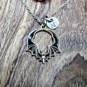 Black Bat Necklace Personalized Animal Charm Necklace Minimalist Halloween Bat Jewelry Gifts For Her Spooky Jewelry